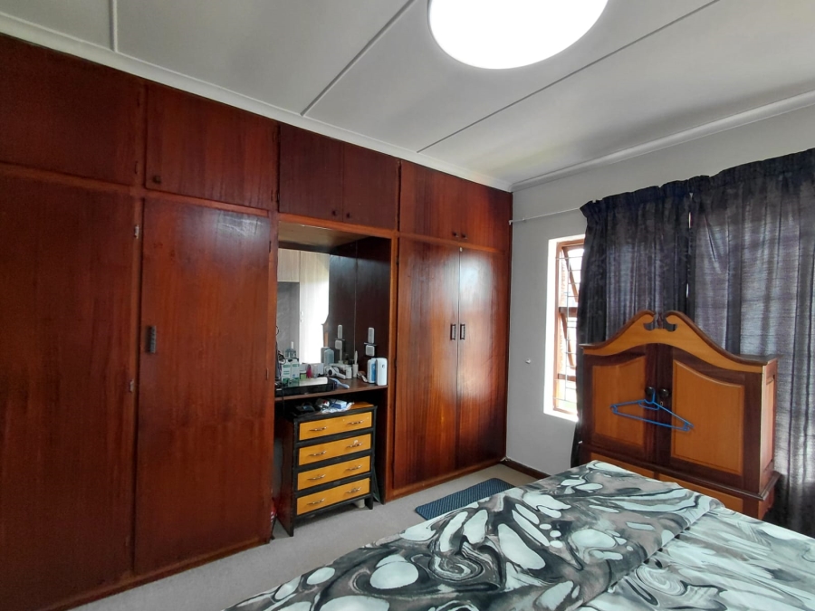3 Bedroom Property for Sale in C Place Eastern Cape